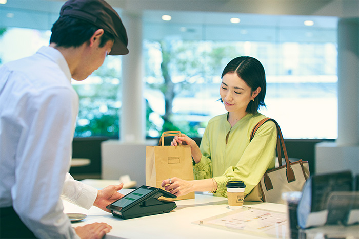 EVERING(エブリング)